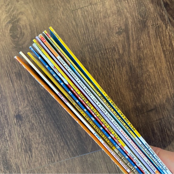 Children's Book Collection - Assorted Titles - Picture 2 of 2